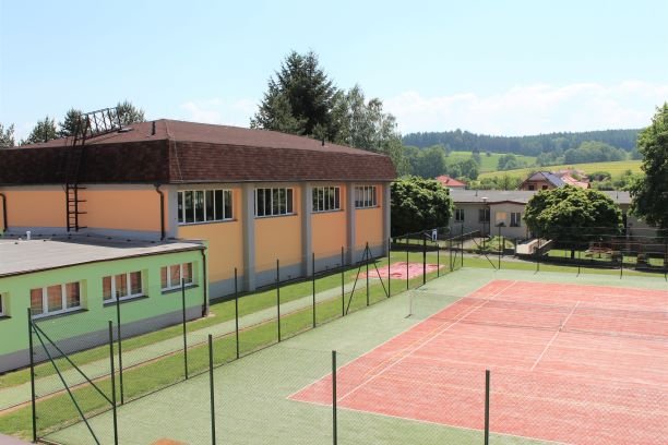 1hit budova tlocviny